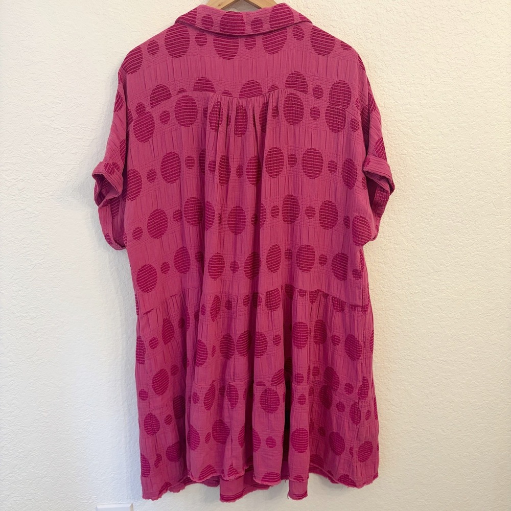 Umgee Tiered Babydoll Dress 1XL Mini Textured Polka Dot Dolman Boho Magenta Pink - Picture 7 of 10